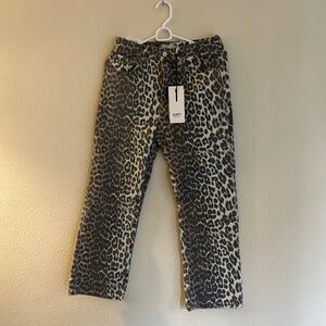 Oat women’’s size 4 Leopard print high-rise, mini kick ankle gene